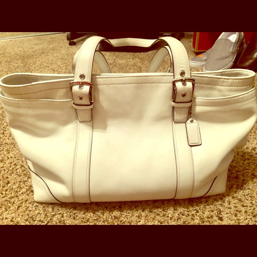 Coach large white purse in excellent condition.